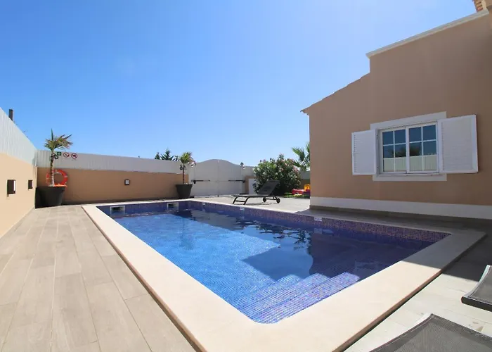 Ribeiro By Keys To Algarve Armação de Pêra